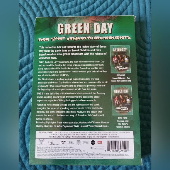 Green Day 'From Sweet Children to American Idiots' DVD Set - Picture 2 of 3